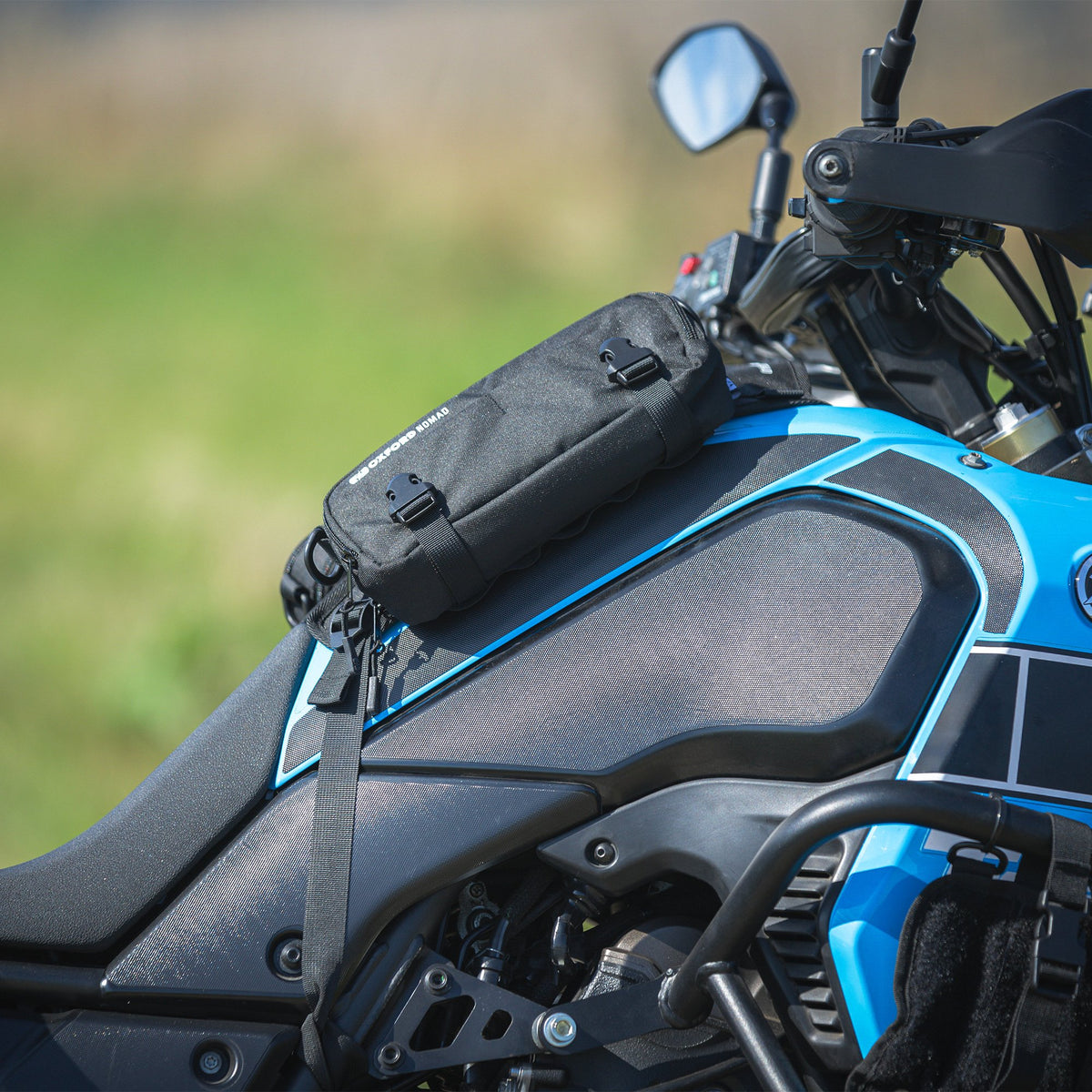 OXFORD NOMAD MOTORBIKE MOTORCYCLE UTILITY POUCH 2 LITRE HARNESS ATTACHMENT ACCESSORY